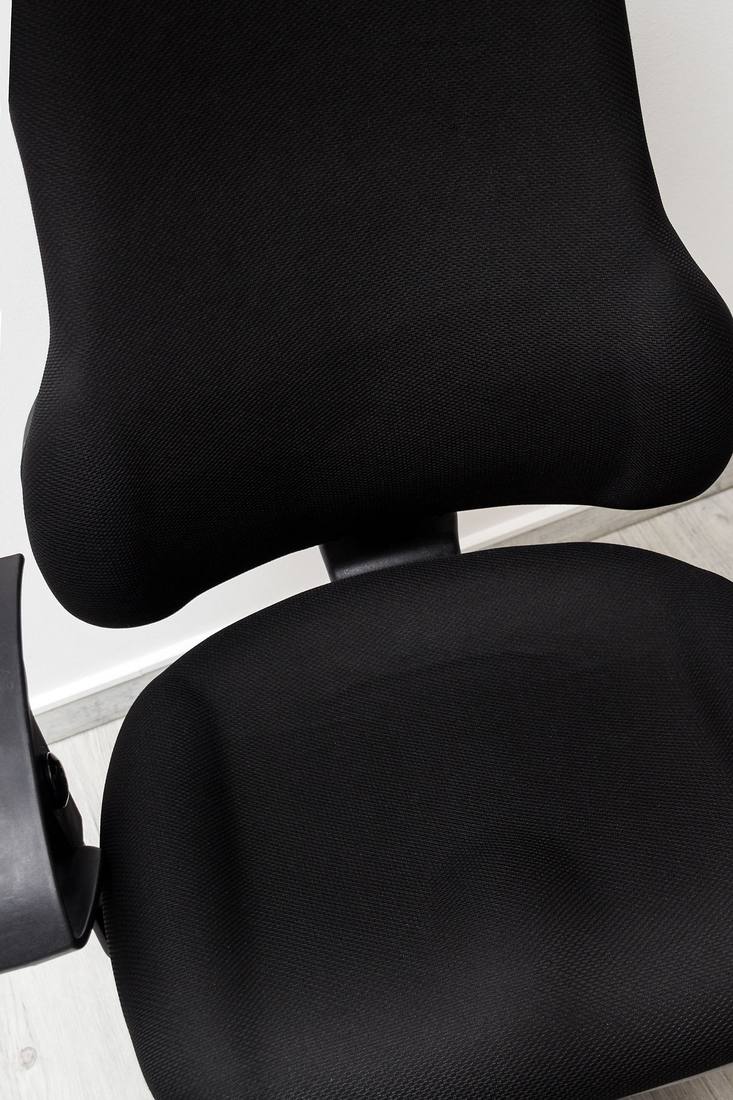 Bürostuhl NACH der Reinigung